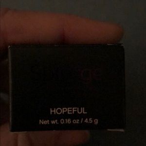 Younique splurge creme eyeshadow